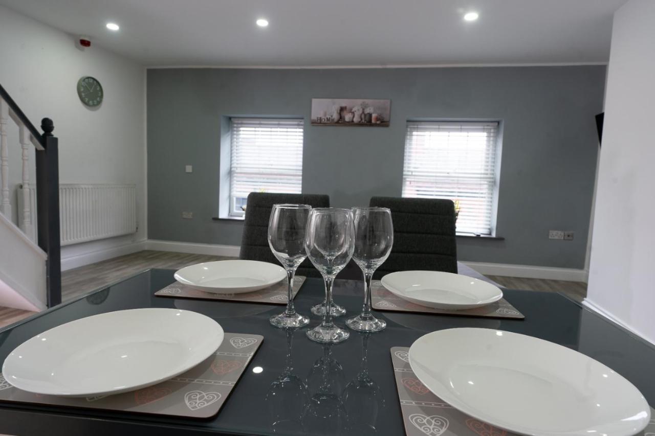 Modern Apartment In Liverpool City Centre Eksteriør bilde